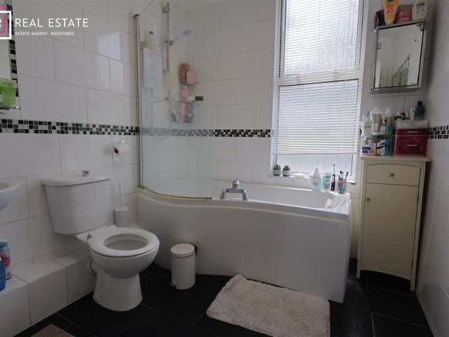 Flat for rent in Troy Town, Rochester