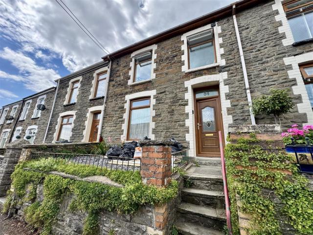 Flat for rent in Ynysybwl and Coed-y-cwm, Ynysybwl