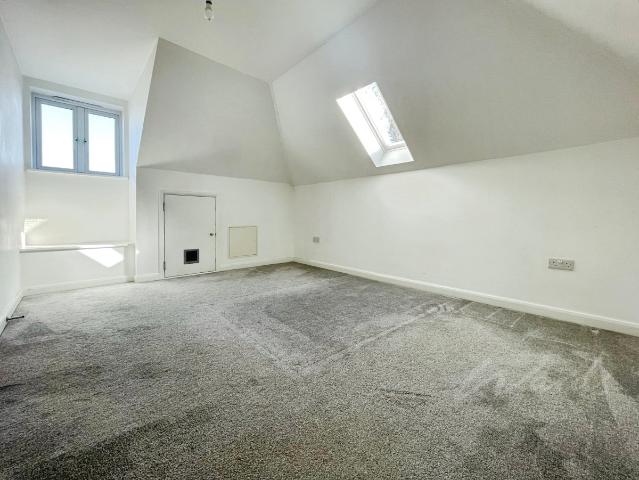 Flat for rent in Repton Park South, Ashford