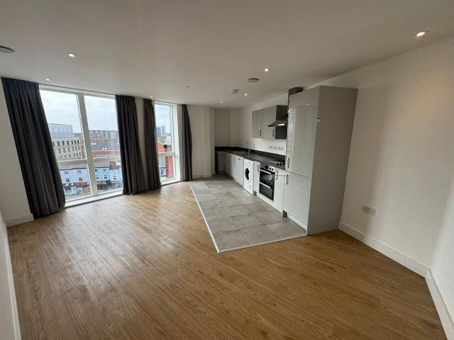 Flat for rent in Bede Island, Old Wharf