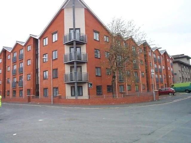 Flat for rent in Hulme, Georgia