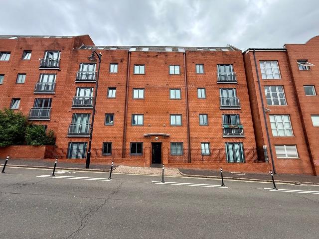 Flat for rent in Ladywood, West Midlands