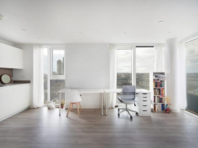 Flat for rent in Woodberry Down, Stamford Hill