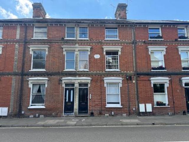 Flat for rent in The Dales, Key Street