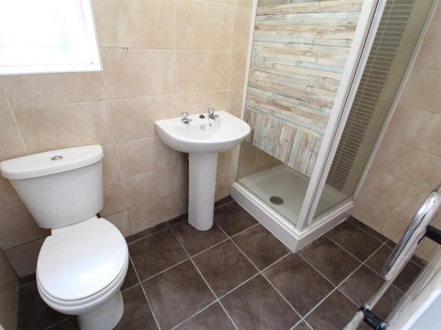 Flat for rent in Layton, Blackpool
