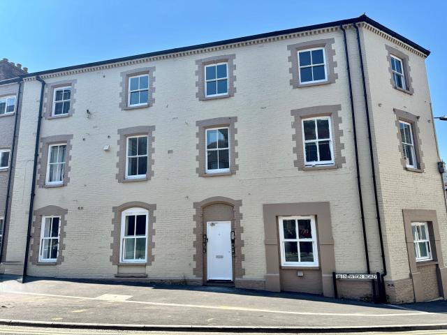 Flat for rent in Yeovil, Somerset