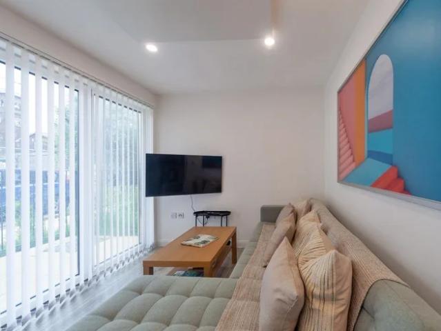 Flat for rent in Bridgefield, Kent