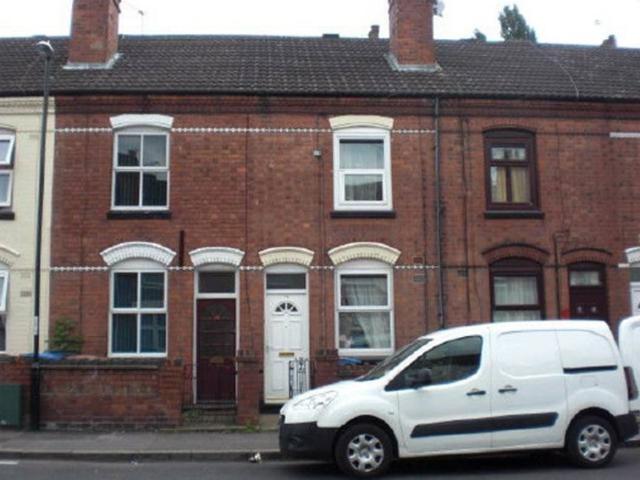 Flat for rent in Ball Hill, West Midlands