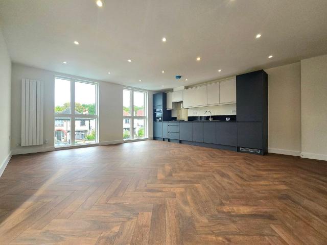Flat for rent in London Borough of Croydon, Thornton Heath