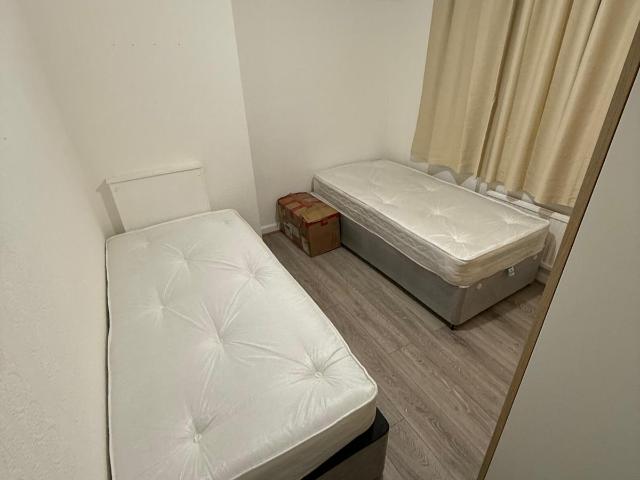Flat for rent in London Borough of Croydon, Thornton Heath