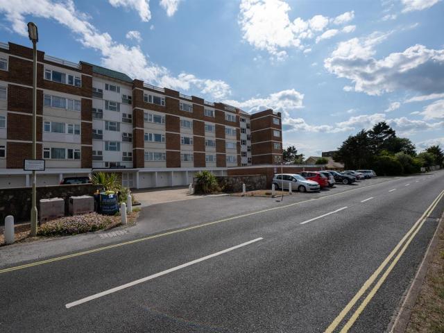 Flat for rent in Spring Vale, Hampshire