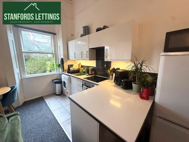 Flat for rent in Brunswick, Brighton & Hove