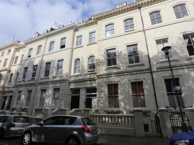 Flat for rent in Brunswick, Brighton & Hove