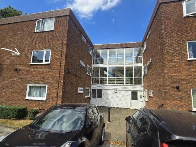 Flat for rent in Cheadle, Greater Manchester