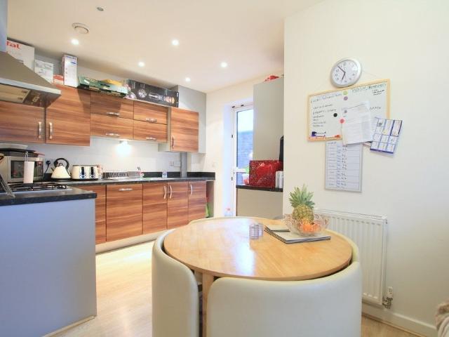 Flat for rent in Putney Vale, Greater London