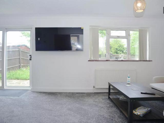 Flat for rent in Colindale, Greater London