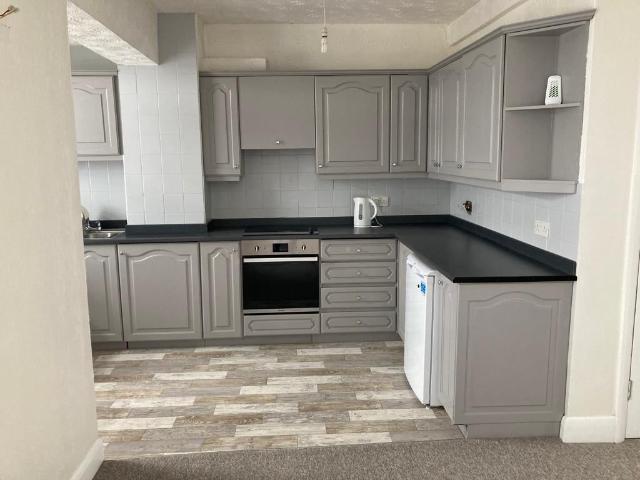 Flat for rent in Kingswood, Watford