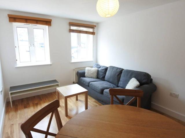 Flat for rent in Dollis Hill, Greater London