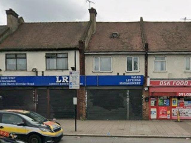 Flat for rent in London Borough of Brent, Greater London