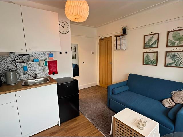 Flat for rent in London Borough of Brent, Greater London