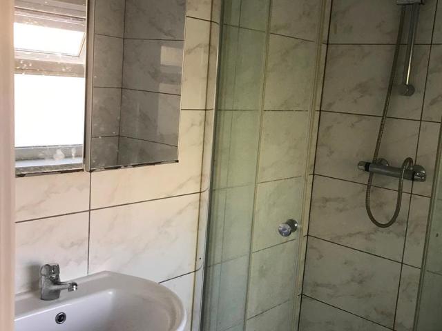 Flat for rent in Palmers Green, Greater London