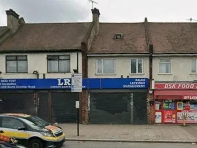 Flat for rent in London Borough of Brent, Greater London