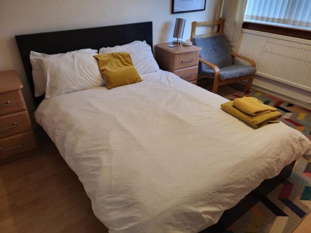 Flat for rent in Clydebank, Scotland