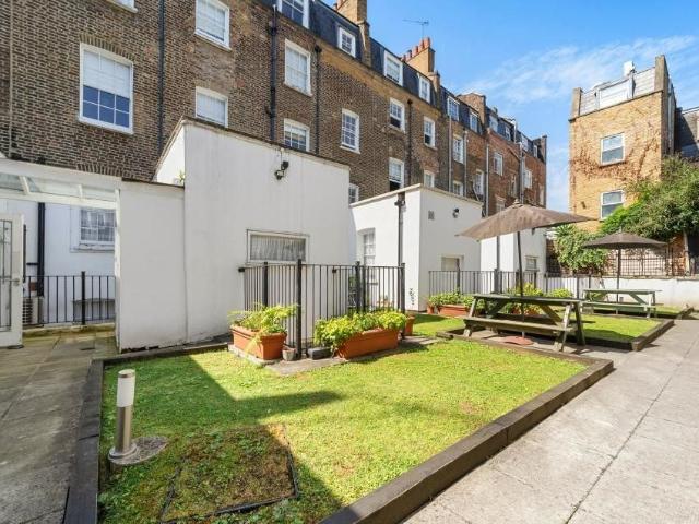 Flat for rent in Camden Town, Fitzrovia