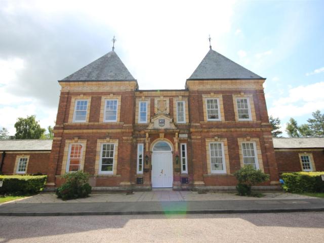 Flat for rent in Digby, Watergate