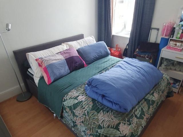 Flat for rent in Falcon Lodge, Wales
