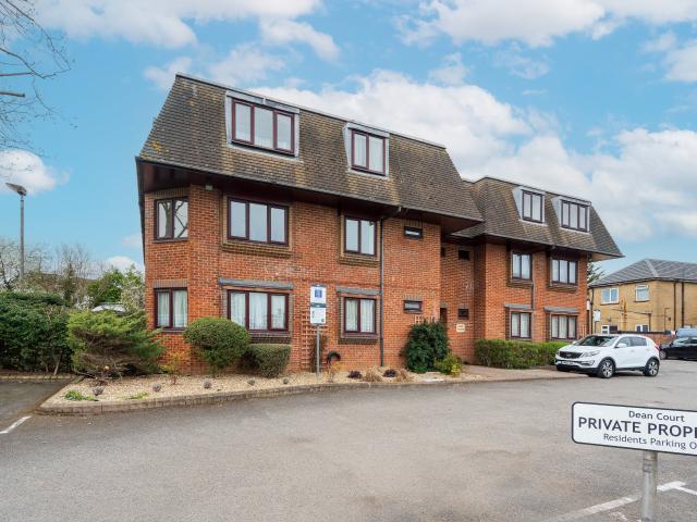 Flat for rent in North Watford, Hertfordshire