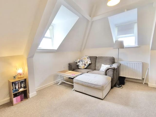 Flat for rent in Frome