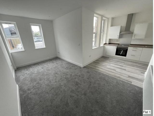 Flat for rent in Oad Street, Kent