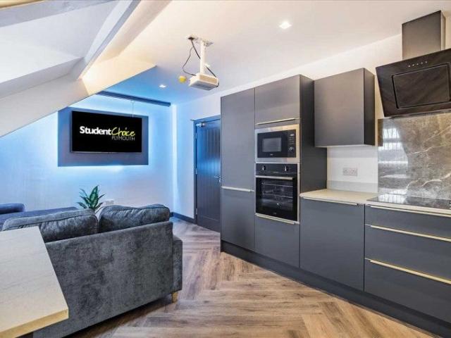 Flat for rent in Greenbank, Plymouth