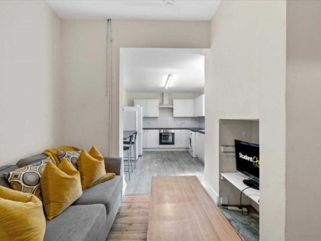 Flat for rent in Greenbank, Plymouth