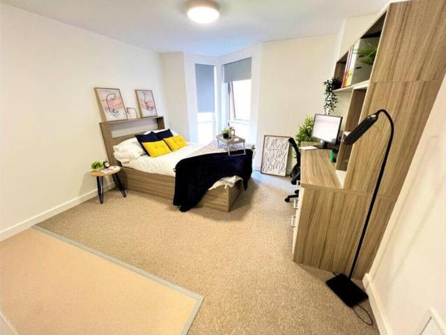 Flat for rent in Stoke, Stoke-on-Trent