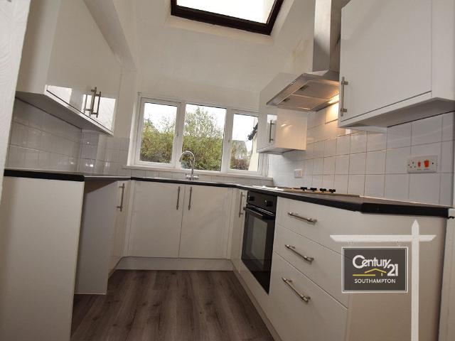 Flat for rent in Nichols Town, City Of Southampton