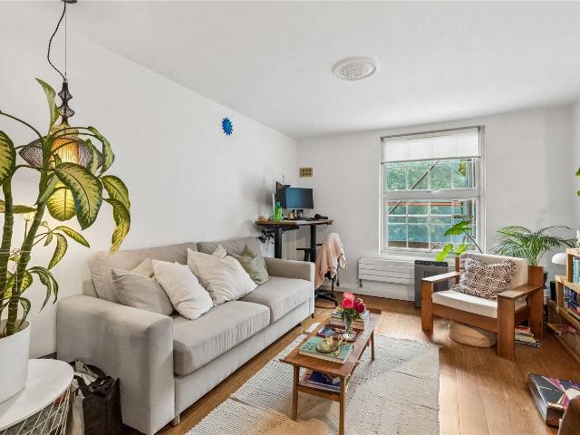 Flat for rent in Canonbury, Greater London