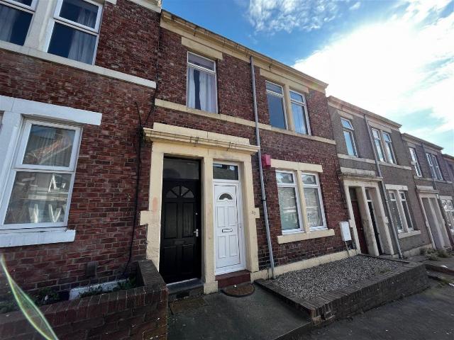 Flat for rent in Deckham, Gateshead
