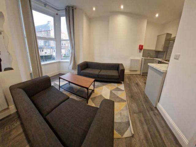 Flat for rent in Plasnewydd, Cardiff