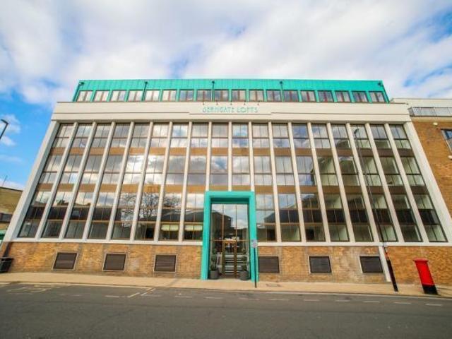 Flat for rent in Northampton, Northamptonshire