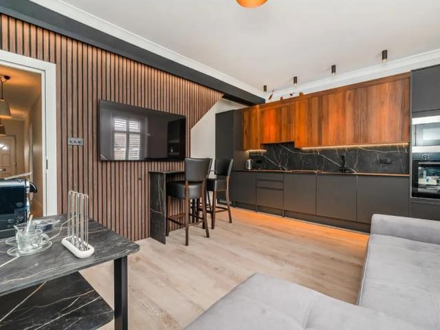 Apartment for rent in London Borough of Ealing, Hanwell