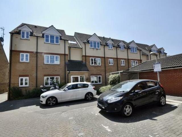 Flat for rent in Tangier, Taunton