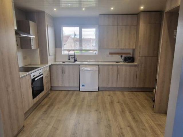Flat for rent in High Balornock, Barmulloch