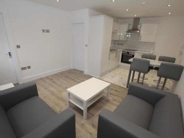 Flat for rent in Newtown, Chester