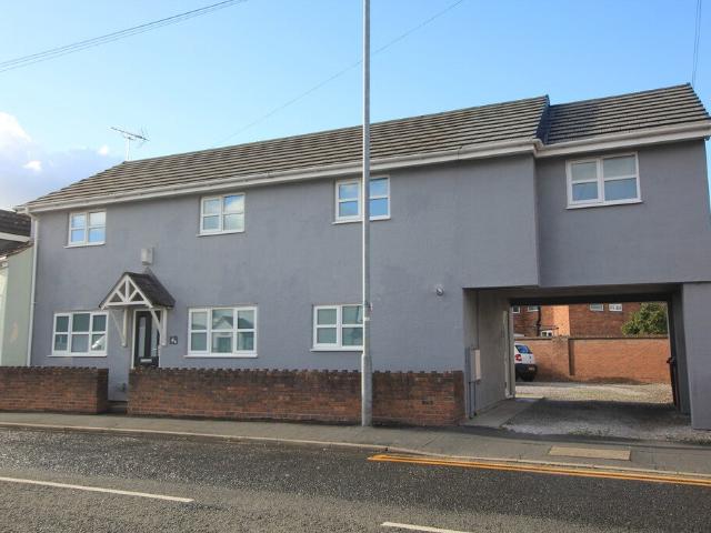 Flat for rent in Newtown, Chester