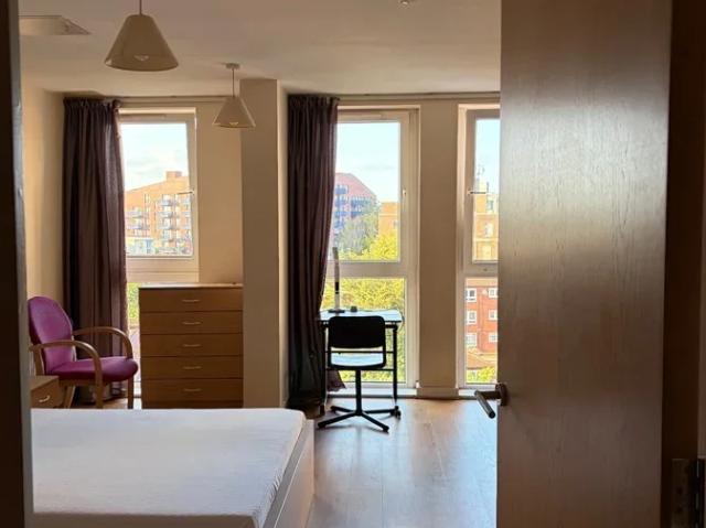 Flat for rent in South Harrow, Greater London