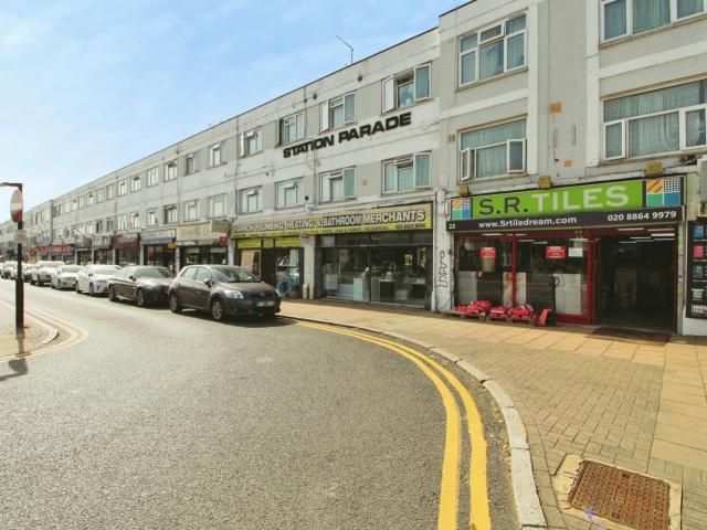 Apartment for rent in Lane, Greater London