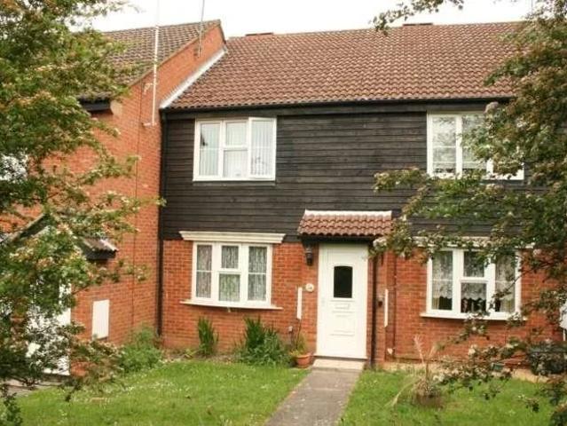 Flat for rent in Pouchen End, Hertfordshire