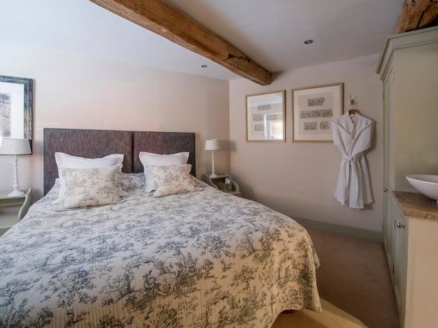 Flat for rent in Alverton, East Midlands
